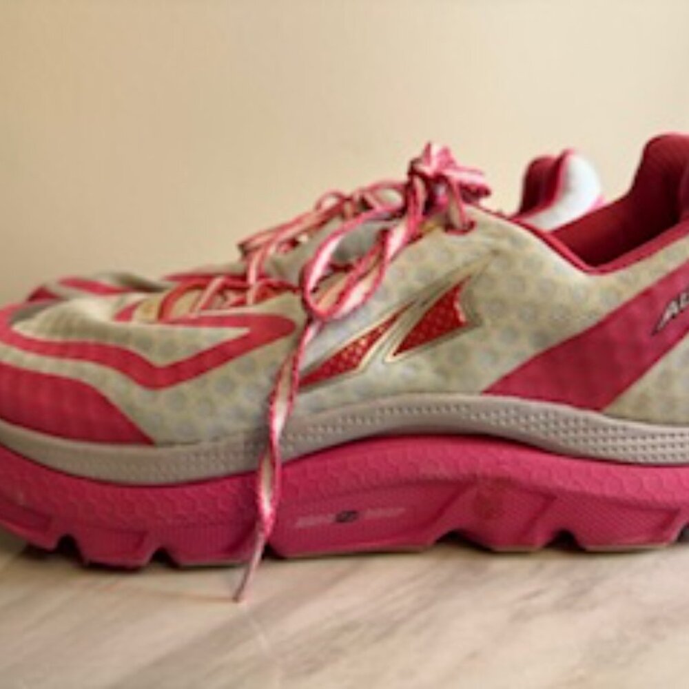 Altra Paradigm - Picture 2 of 5